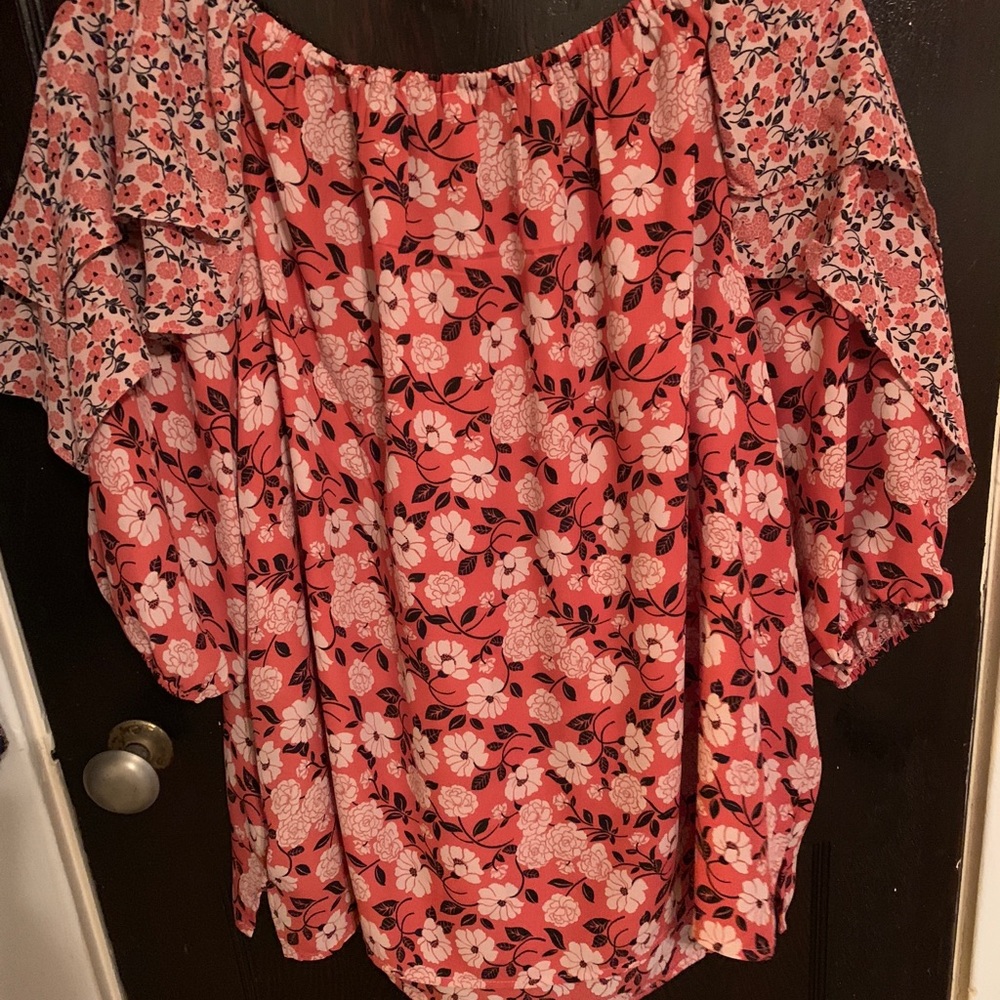 Coral multi pattern blouse - Picture 4 of 4